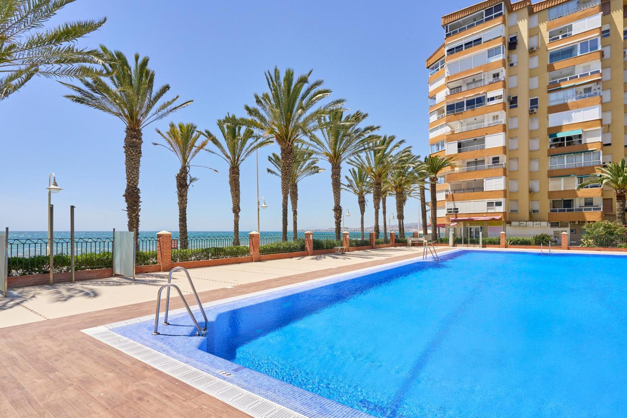 Apartamento Primera Linea Playa Algarrobo Costa Exteriör bild