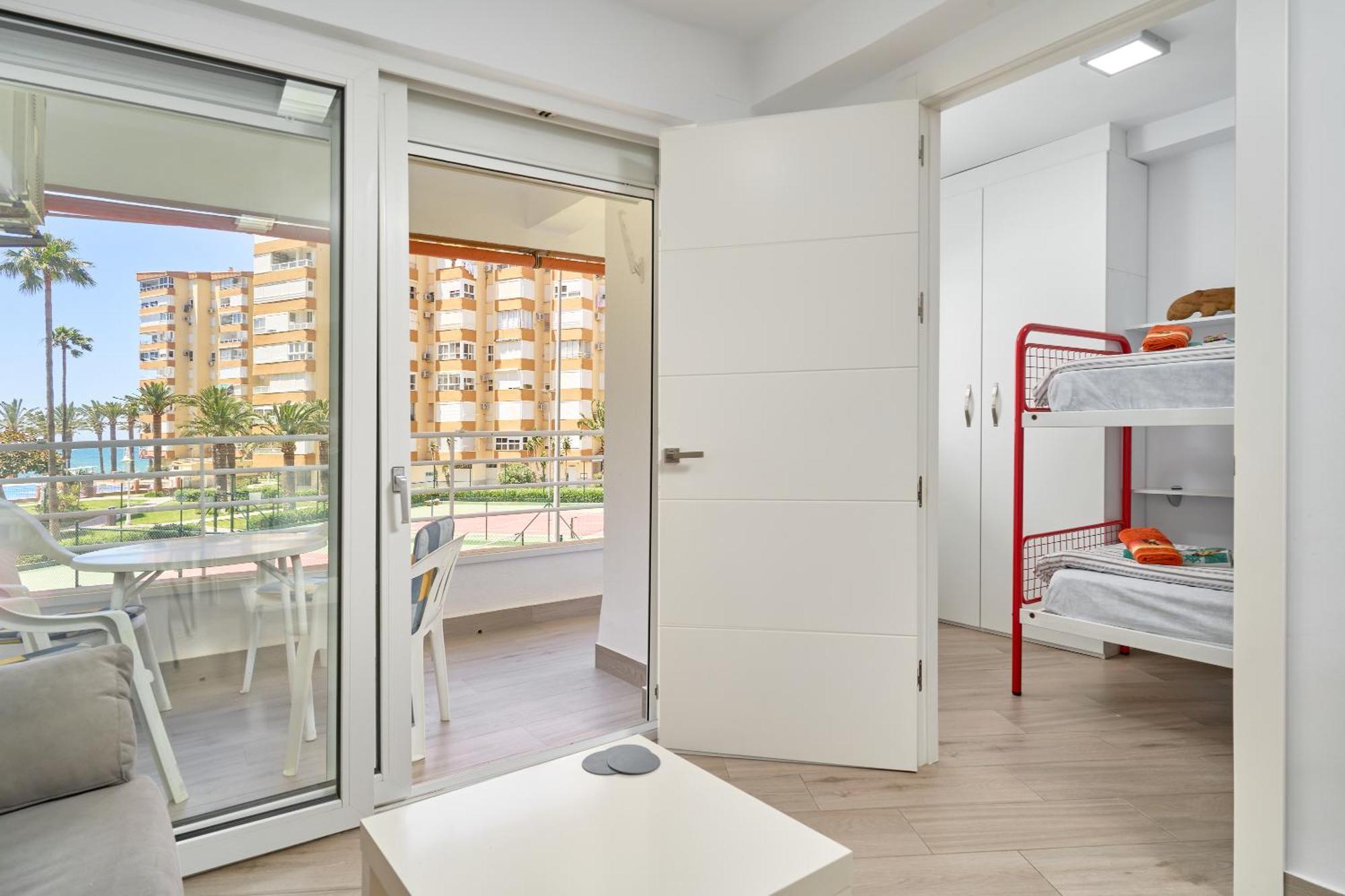 Apartamento Primera Linea Playa Algarrobo Costa Exteriör bild